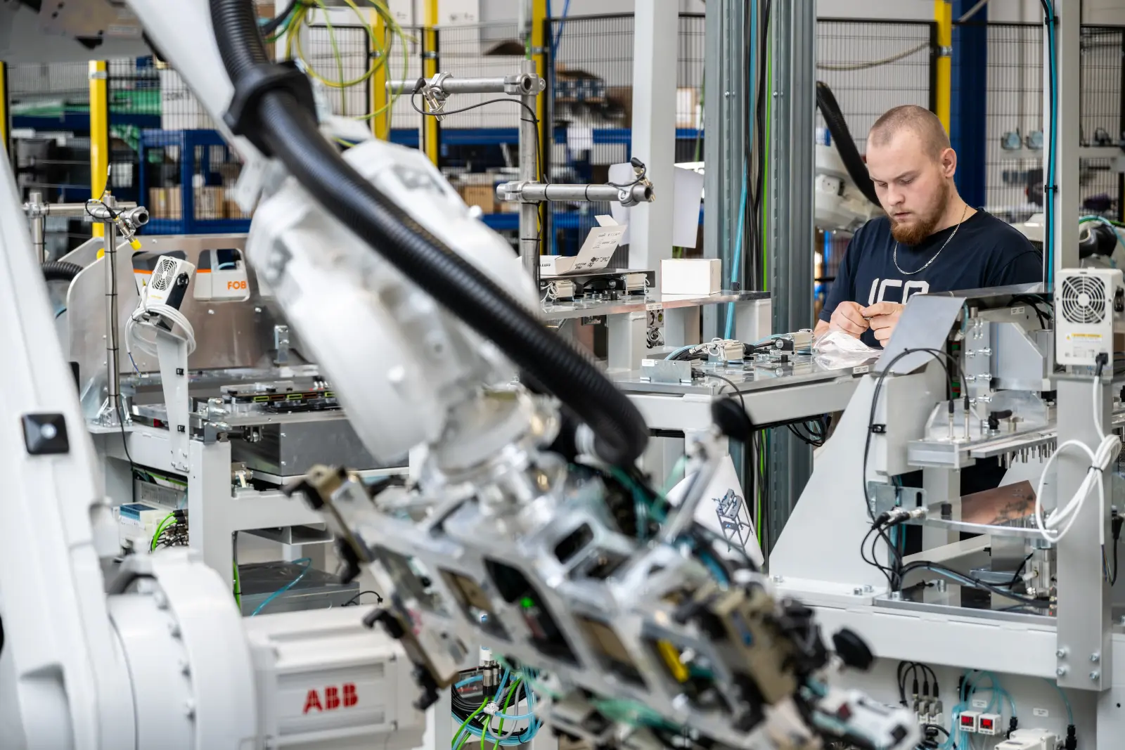 Für komplexe Projekte bieten wir einen kompletten Service für mechanische Teile an: