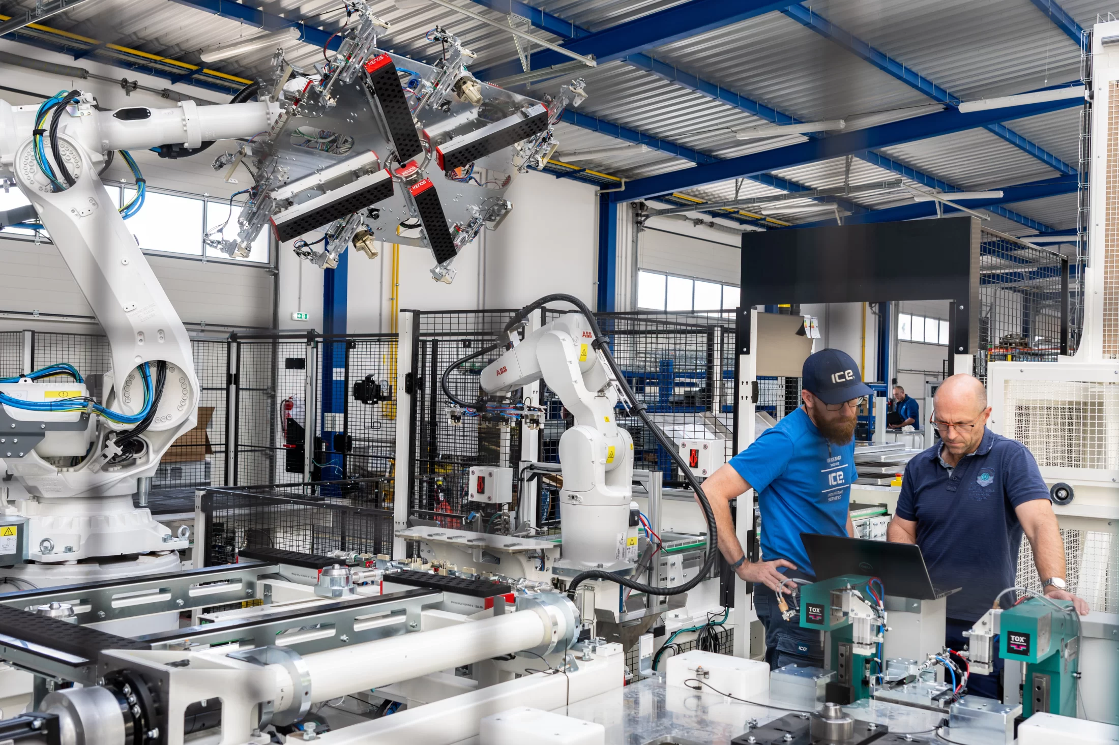 obrázek Servis ICE vám umožnuje rychlé a odborné vyřešení nenadálých technických problémů vašich strojů