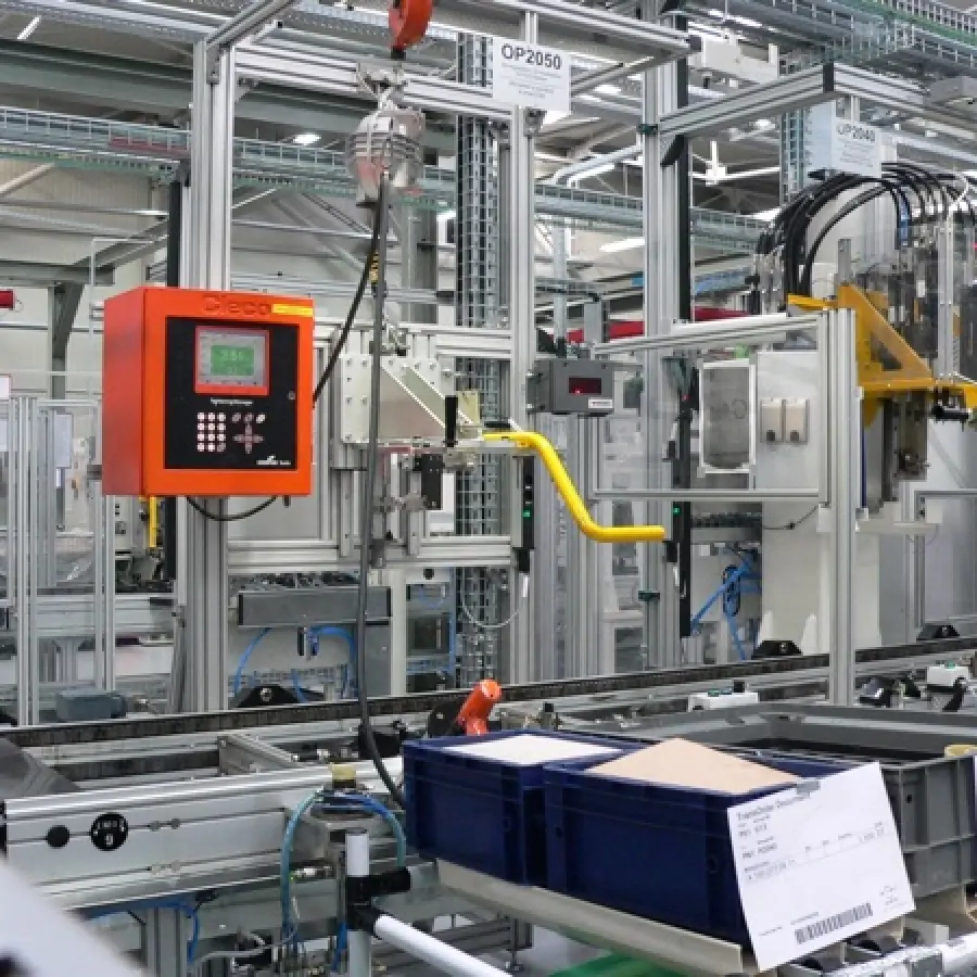 Reihe von Projekten für Comau Powertrain