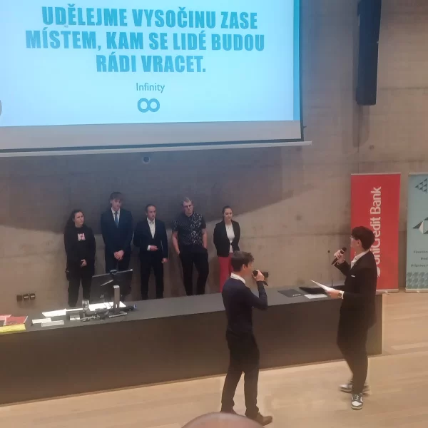 Re-power your future očima Zbyňka Bezchleby
