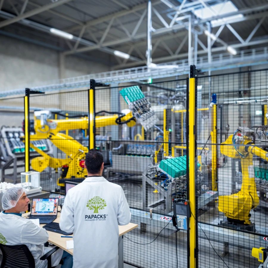 PAPACKS® MODEL S10 – Automatisiertes Fertigungssystem für Faserverpackungen